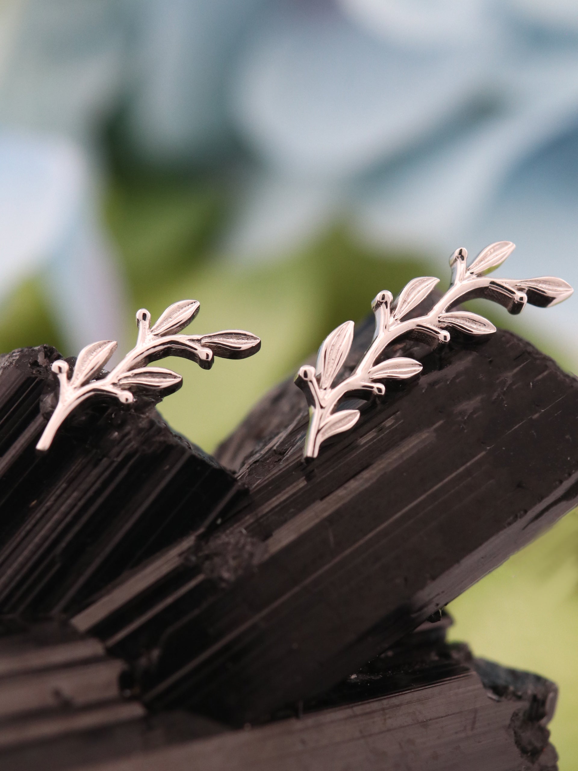 Amity Threaded End, photo 1 of 8