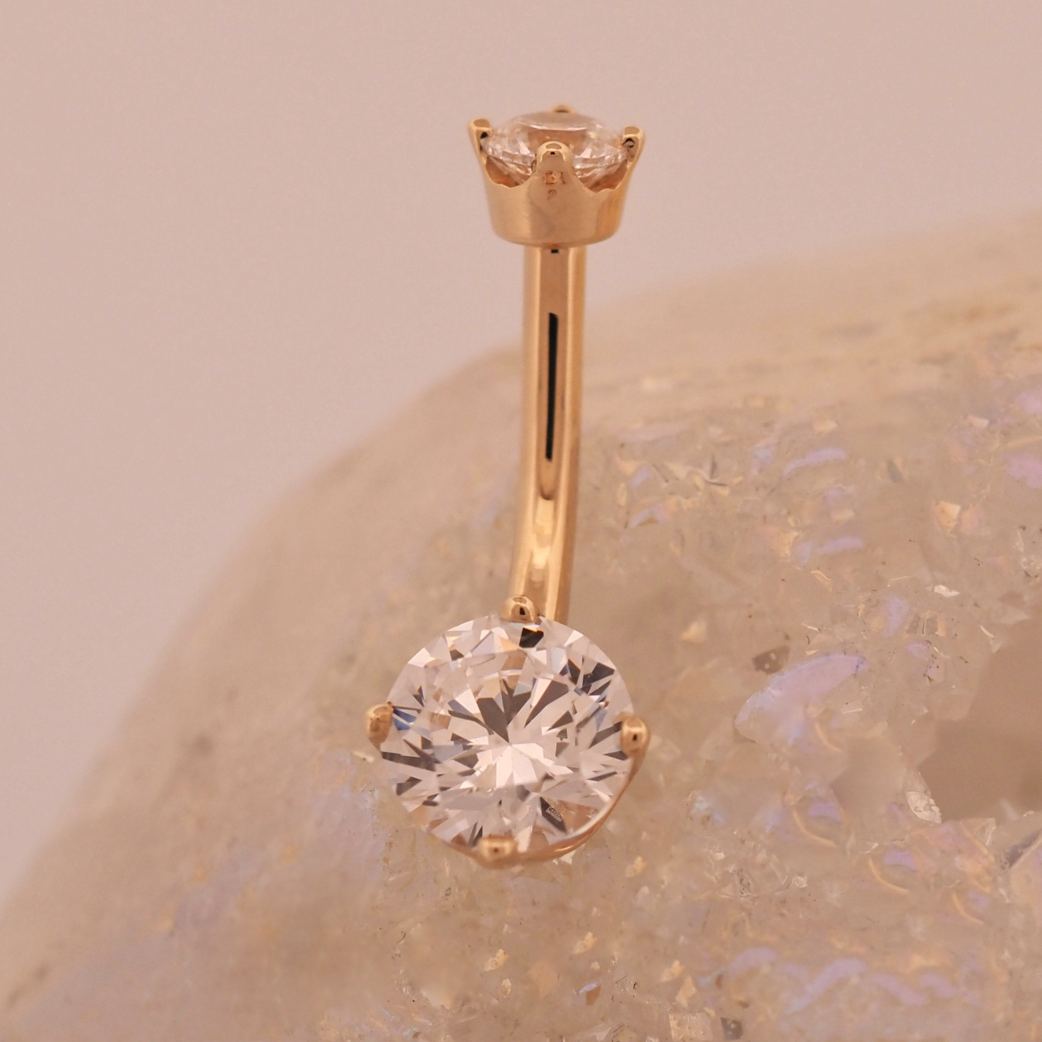 Classic Prong Navel Curve, photo 4 of 5