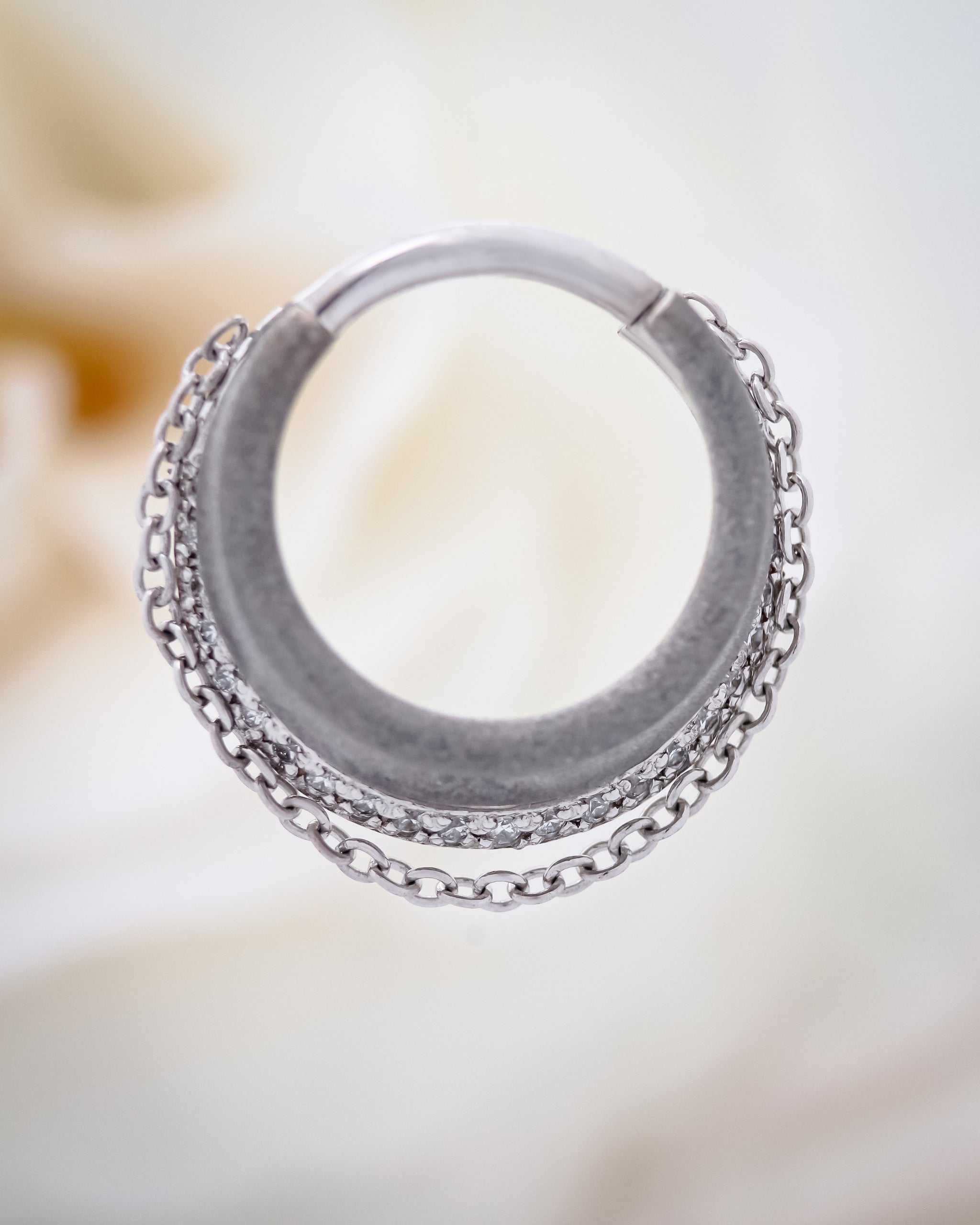 Lucy　0508 Lucy In Chains Clicker BVLA | Fine Gold Piercing Jewelry | Bury Me