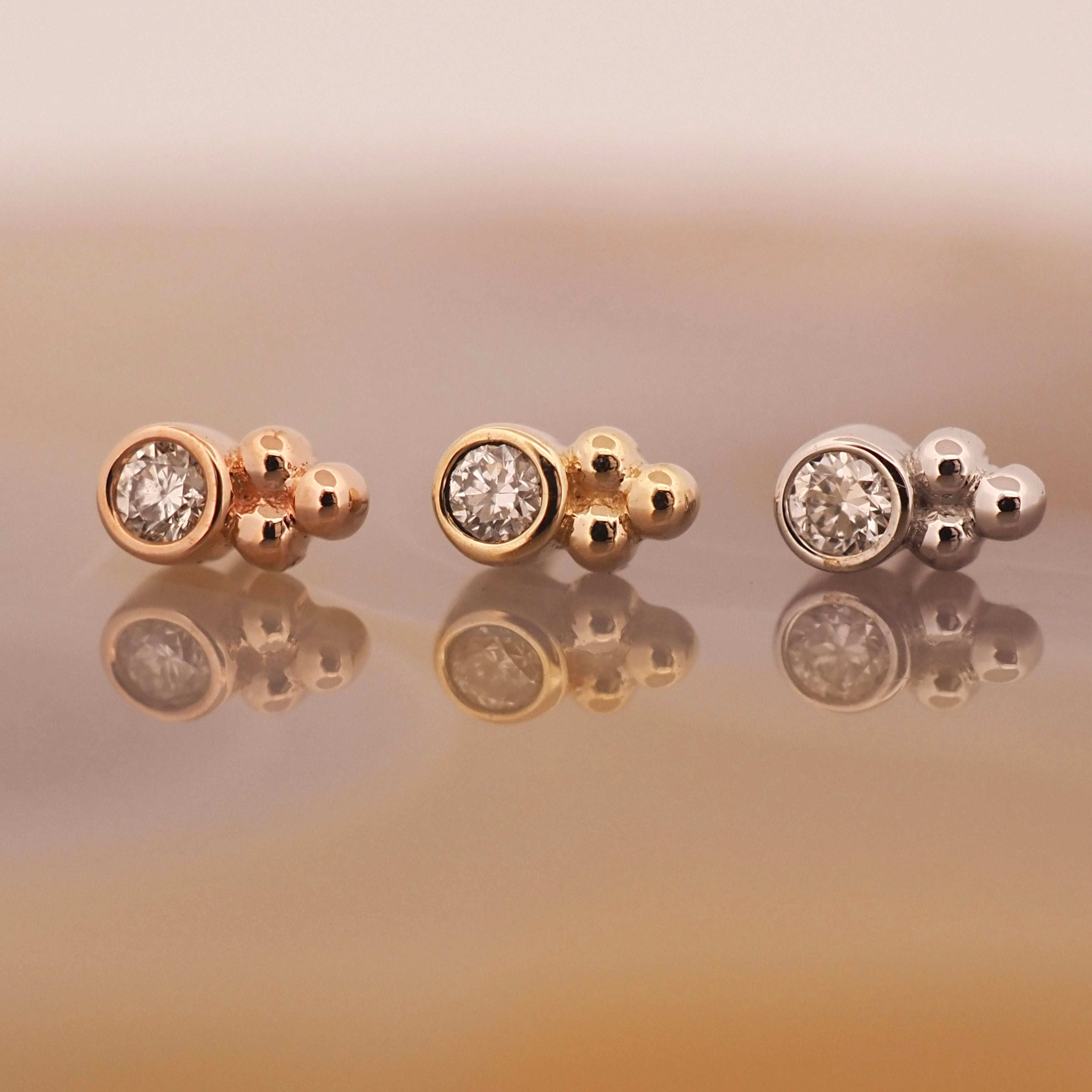 Bezel with Tri Bead Threadless End BVLA | Fine Gold Piercing Bezel with Tri Bead Threadless End BVLA | Fine Gold Piercing