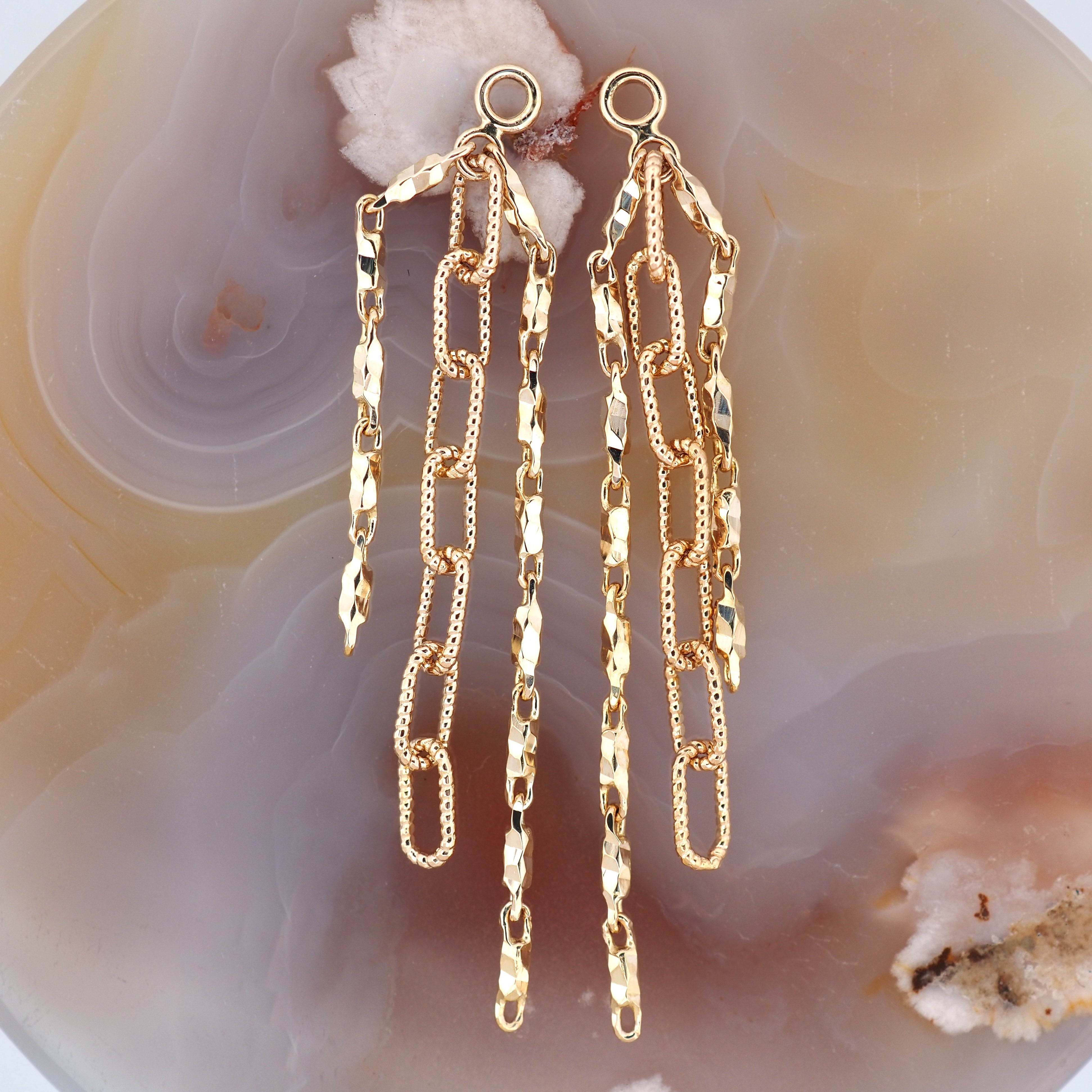 Jiana Charm, photo 4 of 5