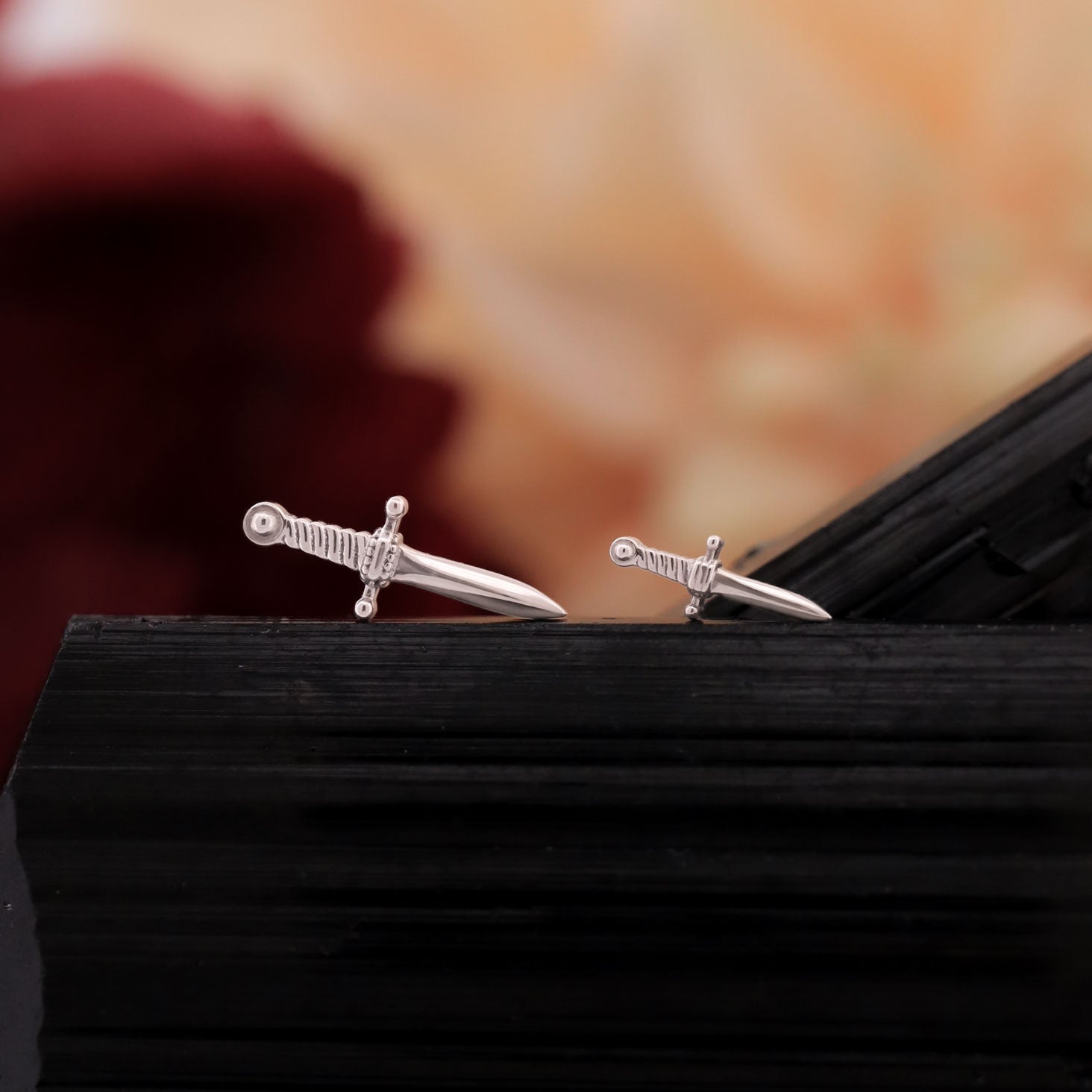 Slasher Dagger Threaded End, photo 3 of 8